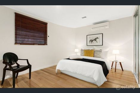 Property photo of 3/14 St Huberts Road Carnegie VIC 3163