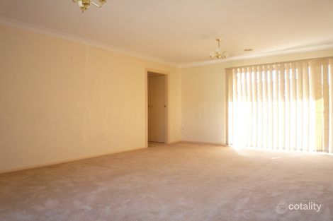Property photo of 64 Northstoke Way Orange NSW 2800