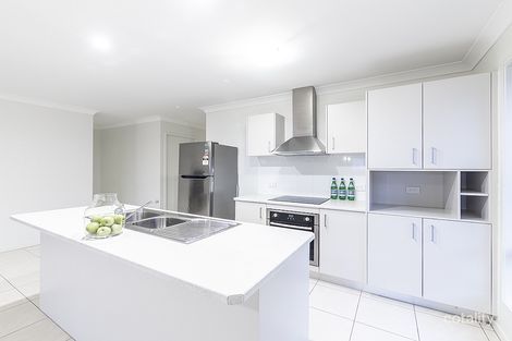 Property photo of 30 Mackellar Way Walloon QLD 4306