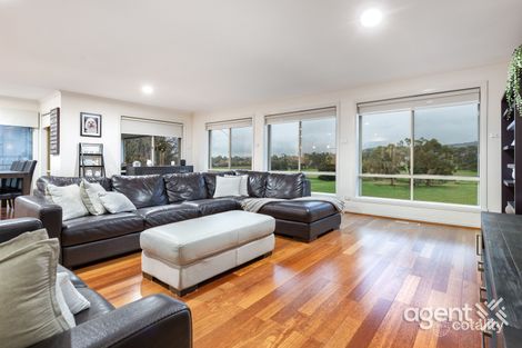 Property photo of 62 Telford Drive Berwick VIC 3806