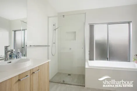 Property photo of 35 Whimbrel Terrace Shell Cove NSW 2529