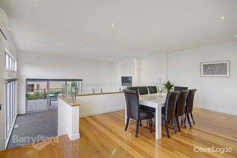 Property photo of 10 Mosman Way Highton VIC 3216