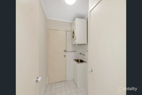 Property photo of 32 Chaseling Street Phillip ACT 2606