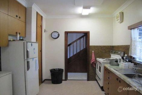 Property photo of 18 Rosehill Street West Bathurst NSW 2795