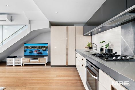 Property photo of 219/539 St Kilda Road Melbourne VIC 3004