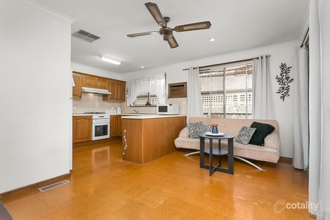 Property photo of 8 Harefield Crescent Kealba VIC 3021