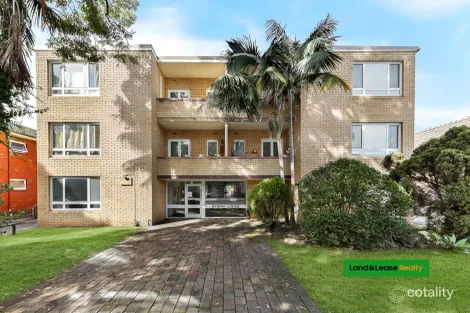 Property photo of 4B/36 Albyn Street Bexley NSW 2207