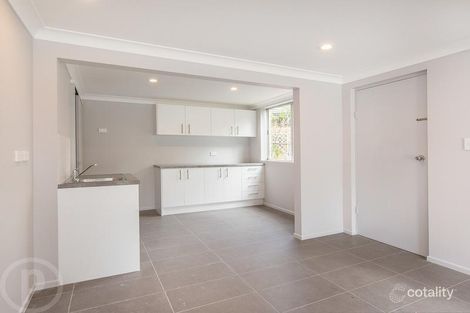 Property photo of 7 Henderson Street Oxley QLD 4075