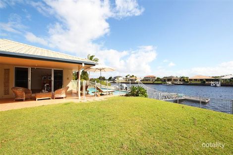 10 Trimaran Ct, Banksia Beach, QLD 4507