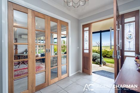 Property photo of 6 Rayburn Drive Kelso NSW 2795