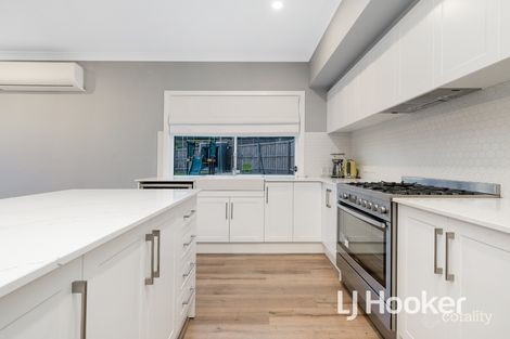 Property photo of 11 Annabel Crescent Officer VIC 3809