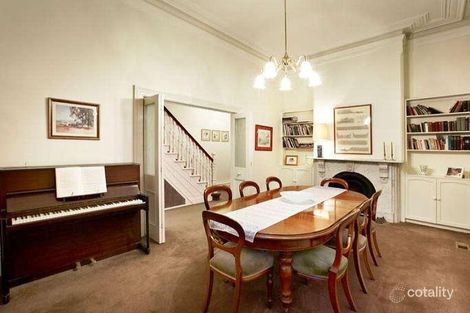 Property photo of 52 Mathoura Road Toorak VIC 3142