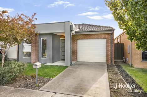 Property photo of 10 Seasons Drive Botanic Ridge VIC 3977