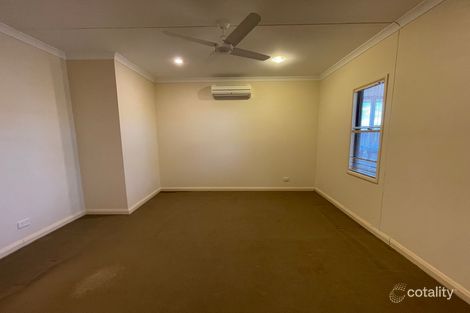 Property photo of 23 Heron Loop Nickol WA 6714
