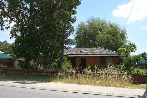 179 Railway Ave, Kelmscott, WA 6111