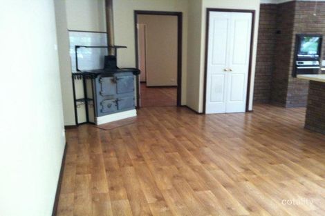 Property photo of 58 Jaymon Road Stratham WA 6237