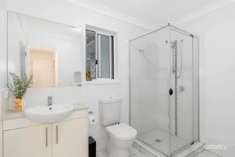 Property photo of 14 Winchester Crescent Pimpama QLD 4209