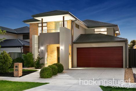 Property photo of 32 Heatherbell Avenue Point Cook VIC 3030