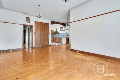 Property photo of 2 Alma Street Aberfeldie VIC 3040