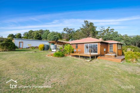 Property photo of 588 Police Point Road Police Point TAS 7116