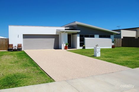 Property photo of 21 Primavera Boulevard Beaconsfield QLD 4740