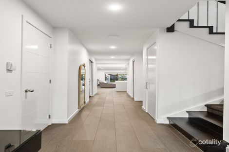 Property photo of 40 Red Brush Drive Keysborough VIC 3173