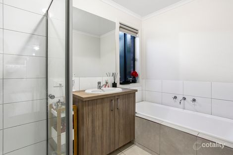 Property photo of 5 Heathcote Grove Officer VIC 3809