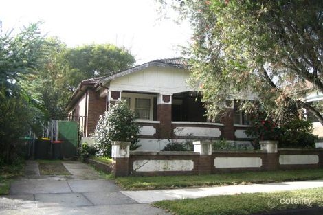 14 Mcraes Ave, Penshurst, NSW 2222