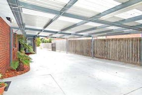 Property photo of 16 Manuka Place Meadow Heights VIC 3048