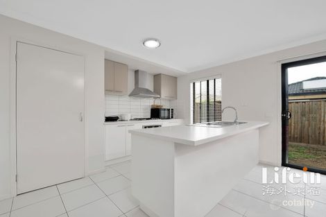 Property photo of 21 Tramway Street Point Cook VIC 3030