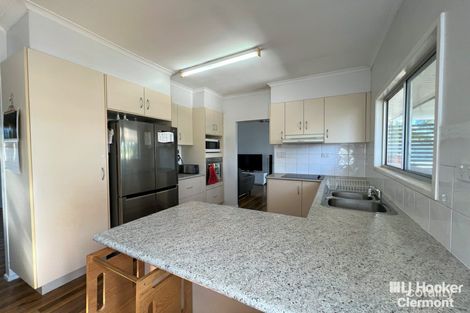 Property photo of 14 Collins Street Clermont QLD 4721