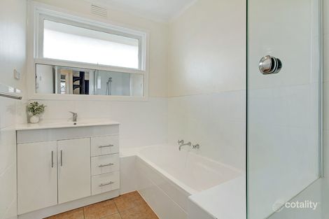 Property photo of 41 Bronhill Road Ringwood East VIC 3135