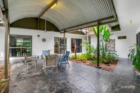 Property photo of 2 Michaelmas Close Clifton Beach QLD 4879