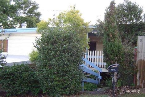Property photo of 5 Violet Street Everton Hills QLD 4053