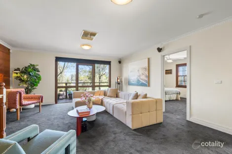 Property photo of 65 Carroll Crescent Glen Iris VIC 3146