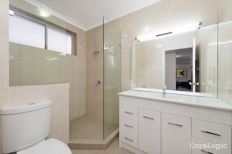 Property photo of 19/42 Dunmore Terrace Auchenflower QLD 4066