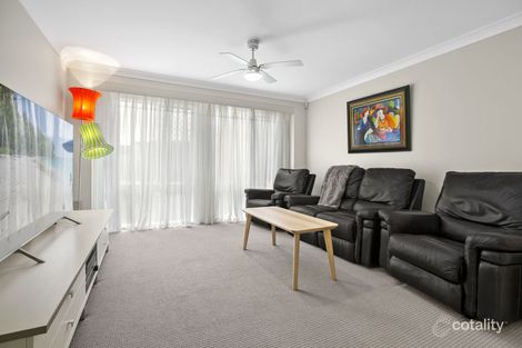 Property photo of 23 Highcrest Circuit Molendinar QLD 4214