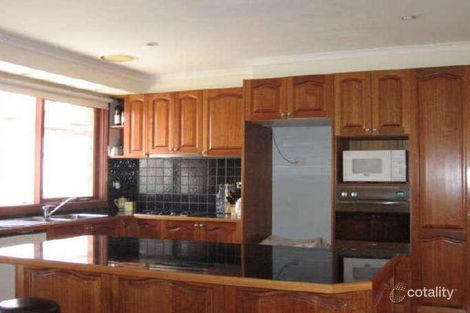Property photo of 78 Lyrebird Drive Carrum Downs VIC 3201