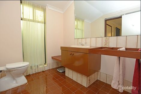 Property photo of 7 Moore Gardens Kardinya WA 6163