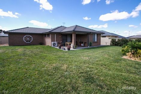 Property photo of 49 Diamond Drive Orange NSW 2800