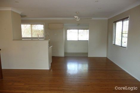 Property photo of 20 Sandpiper Street Beachmere QLD 4510