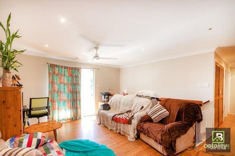 Property photo of 20 Sandpiper Street Beachmere QLD 4510
