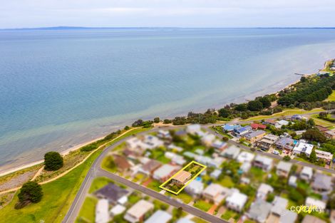 7 Gilbert St, St Leonards, VIC 3223