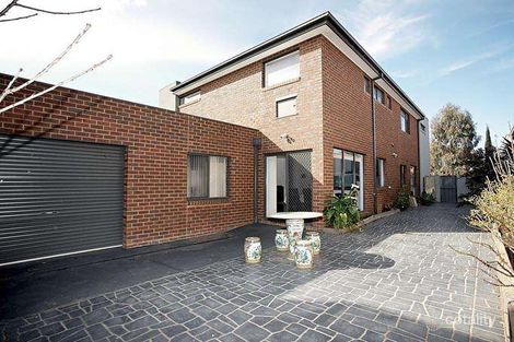 Property photo of 7 Bracken Avenue Maribyrnong VIC 3032