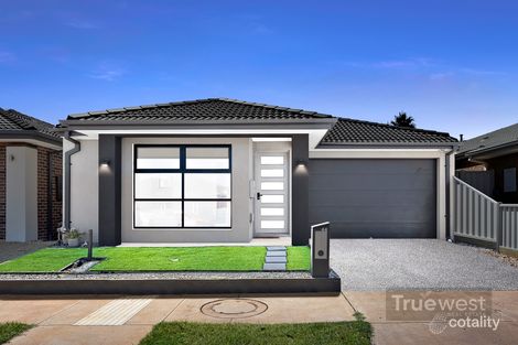 44 Hanover Cct, Melton South, VIC 3338