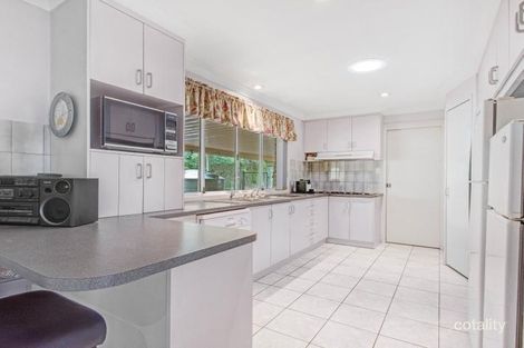 Property photo of 2 Abif Street Cotswold Hills QLD 4350