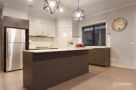 Property photo of 15 Flowering Gum Lane Sandhurst VIC 3977