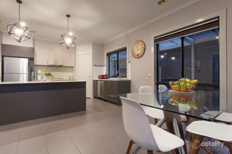 Property photo of 15 Flowering Gum Lane Sandhurst VIC 3977
