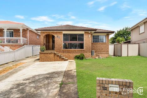 24 Glen Logan Rd, Bossley Park, NSW 2176