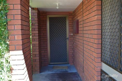 Property photo of 25 Edgeroi Way Armadale WA 6112